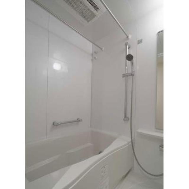 バス・シャワールーム　※写真は同タイプ住戸です。