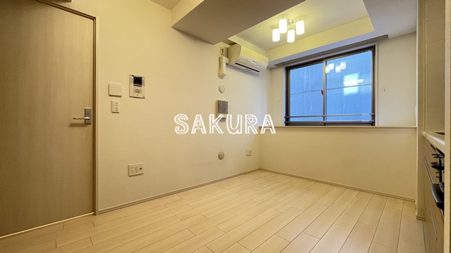 居室・リビング　使いやすい形の為、レイアウトを楽しめます♪