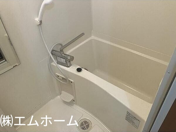 バス・シャワールーム　バストイレ別