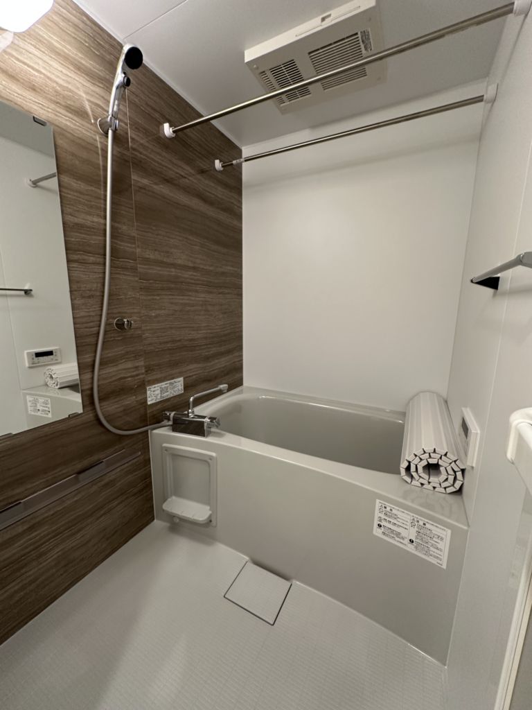 バス・シャワールーム　ゆったり過ごせるお風呂です