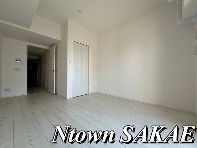 その他　ゆったり過ごせる居間です