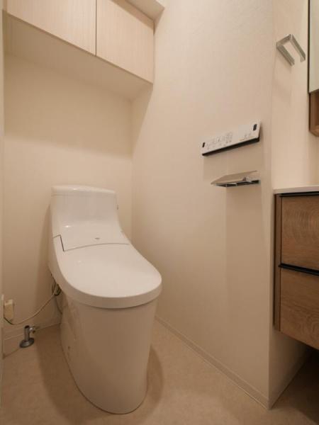 トイレ　※写真は別部屋、イメージ写真です。