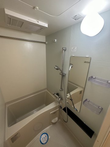 バス・シャワールーム　ソルテラスNAMBAフロント　浴室