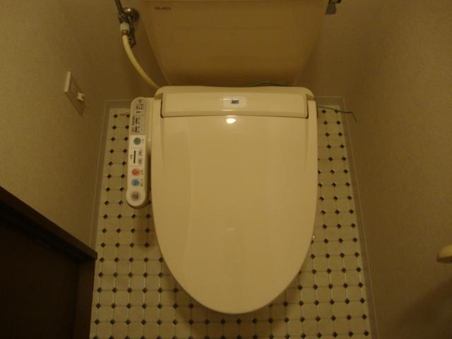 トイレ　シャワー付トイレ