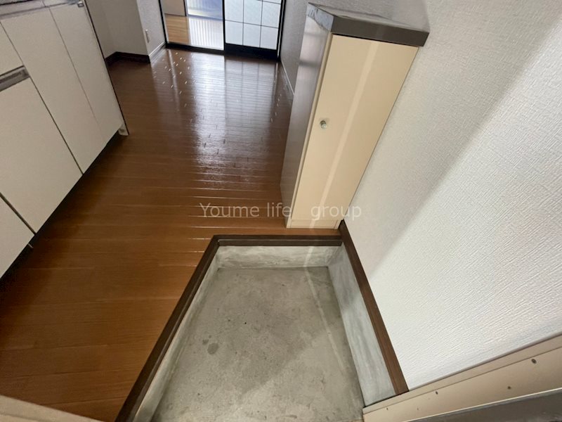 玄関　※別部屋写真参照