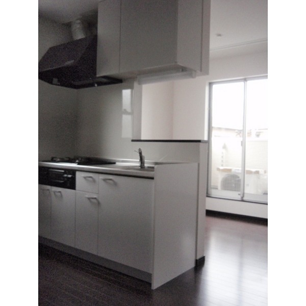 キッチン　3口コンロ・グリル付きです★