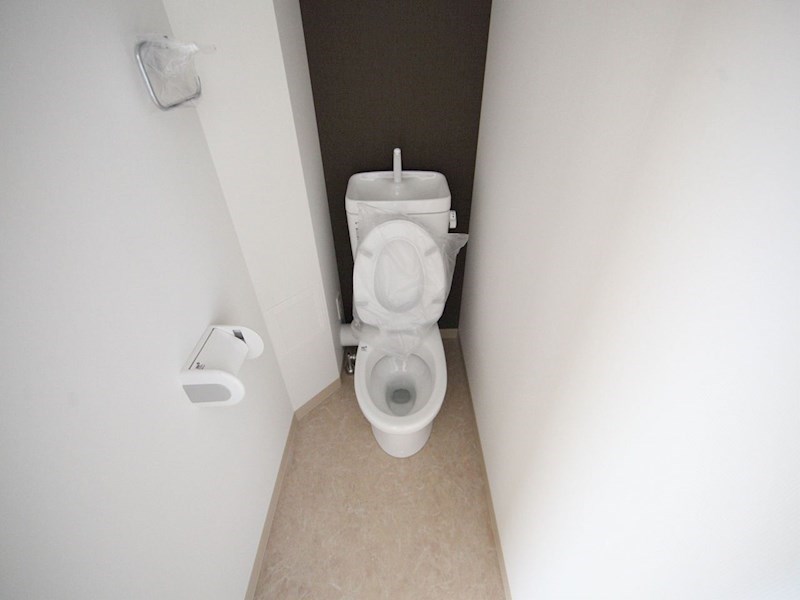 トイレ　洋式トイレ（温水洗浄便座設置可）