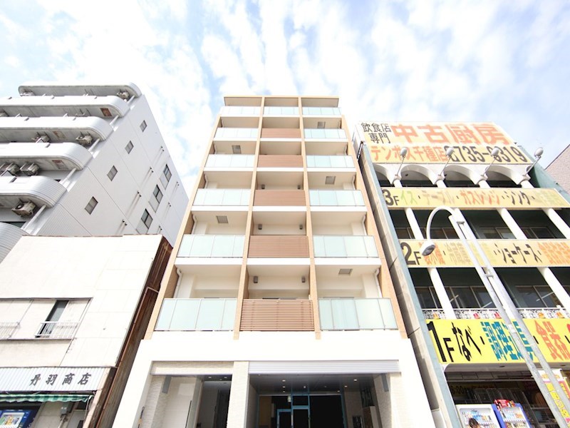 建物外観　外観　オートロック付