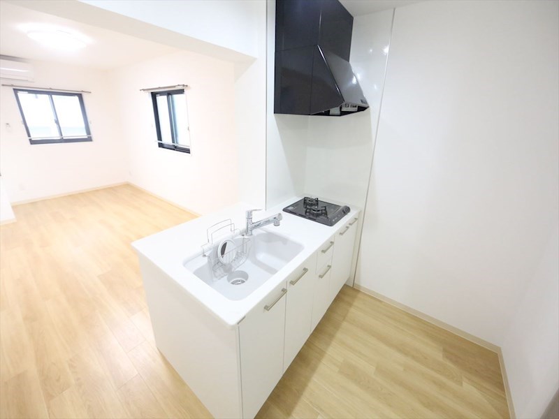 キッチン　システムキッチン（ガス2口コンロ付）カウンターキッチン