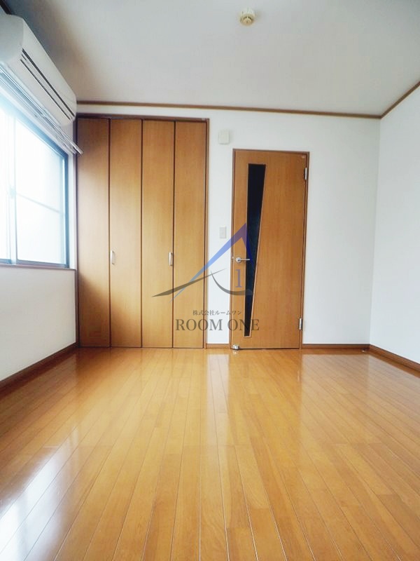 居室・リビング　洋室のお部屋です。