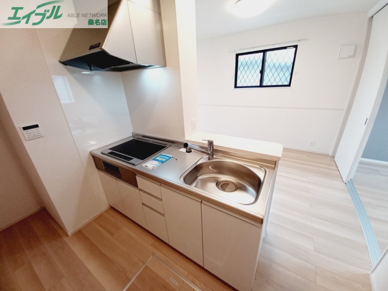 キッチン　同型参考写真です