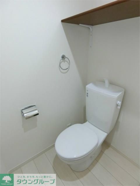 トイレ　同物件別部屋写真