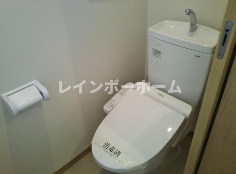 トイレ　※建築中のため同施工会社参考写真となります。