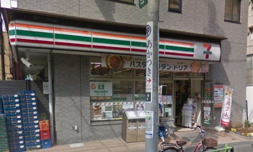 コンビニ　セブン-イレブン築地７丁目店（コンビニ）まで500m