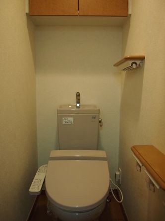 トイレ　別号室参考写真