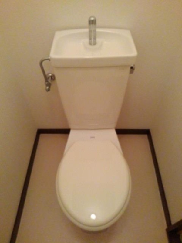 トイレ　図面と現状に相違がある場合には現状を優先