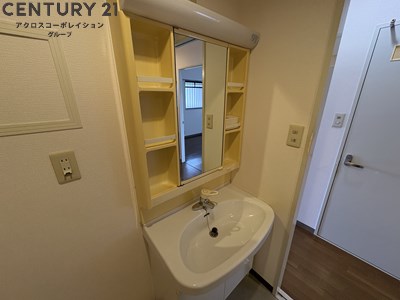 洗面設備　独立洗面化粧台付き☆