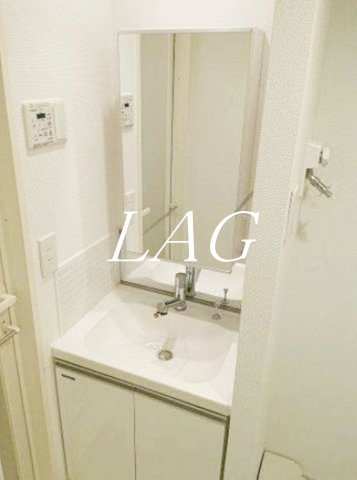 洗面設備　独立洗面台です。