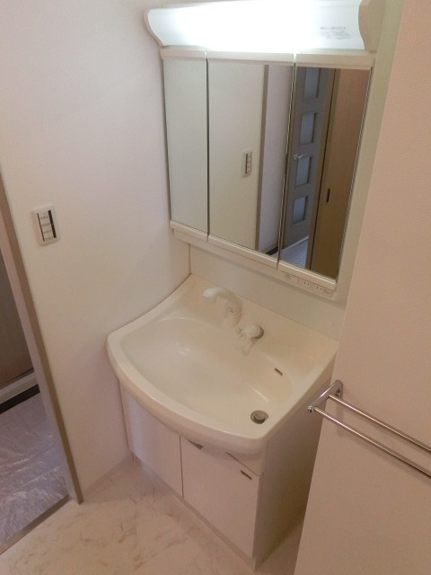 洗面設備　忙しい朝に嬉しい設備。