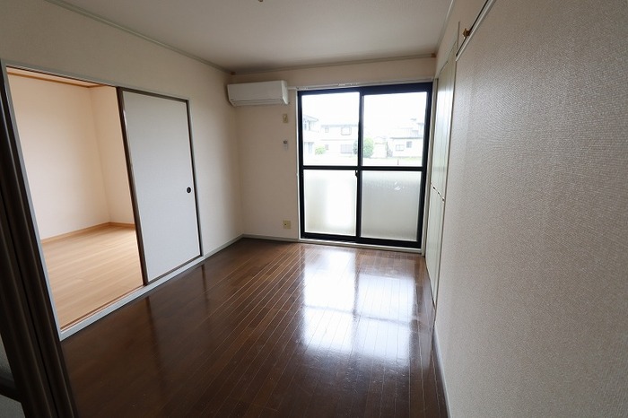 居室・リビング　洋室（エアコン付き）