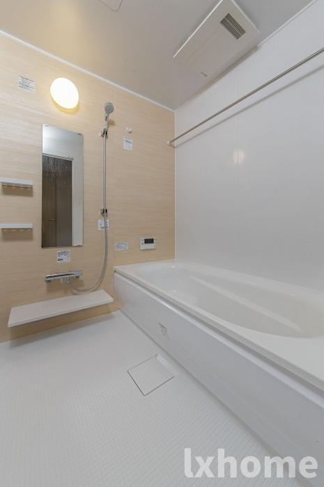 バス・シャワールーム　お風呂です