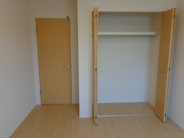 収納　洋室のクローゼット