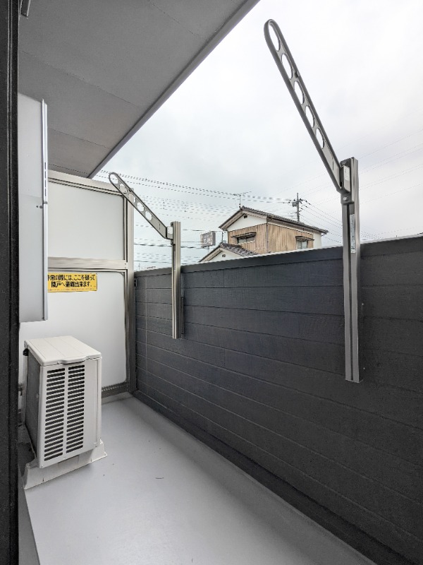 バルコニー　図面と現状に相違がある場合には現状を優先