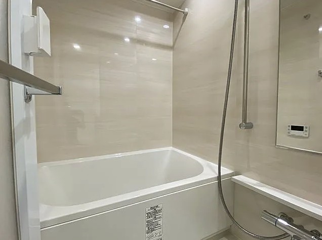 バス・シャワールーム　風呂