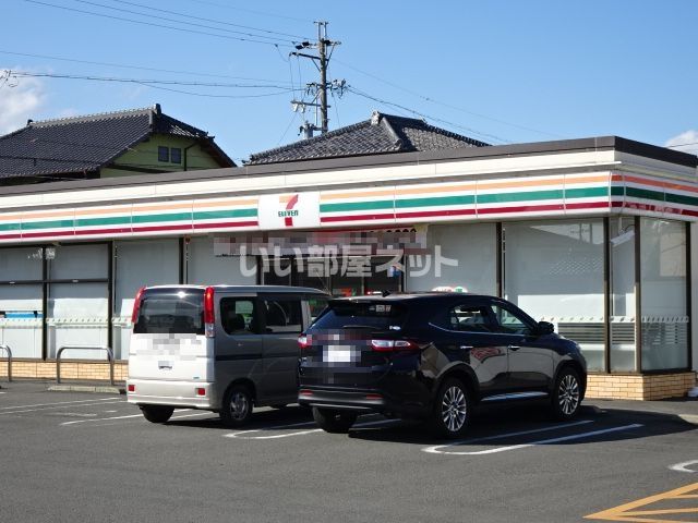 コンビニ　セブンイレブン島田旭2丁目店（コンビニ）まで691m