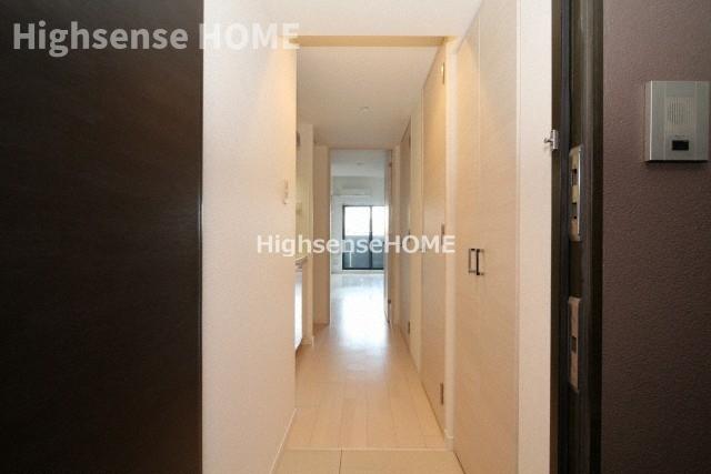 玄関　明るい玄関です