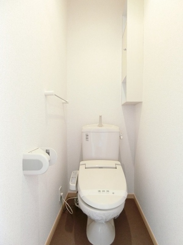 トイレ　図面と現状に相違がある場合には現状を優先