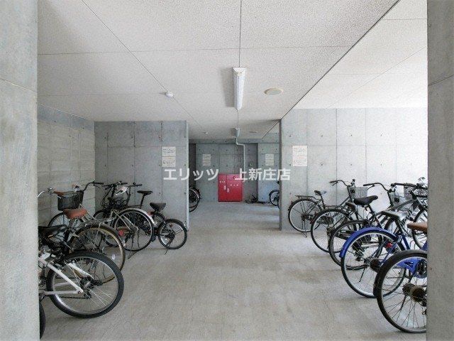 駐車場　駐輪場