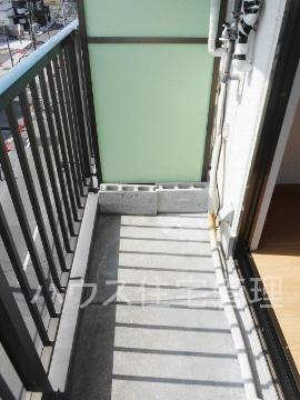 バルコニー　ベランダ