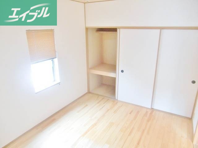 収納　収納も広々