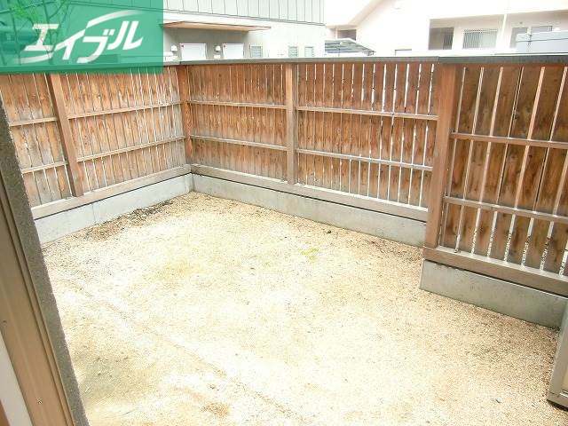 庭　広々とした専用庭スペース