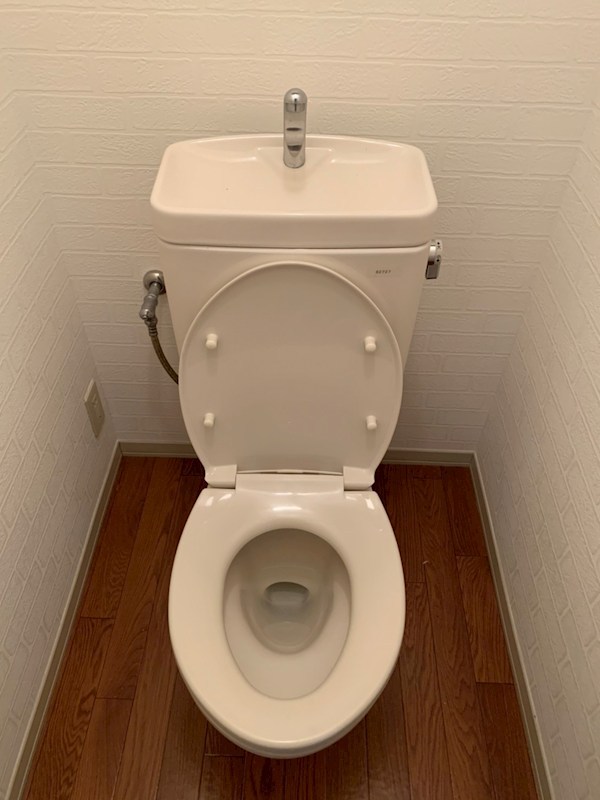 トイレ　現況優先