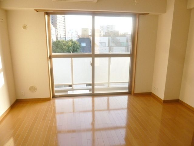 バルコニー　お部屋探しは株式会社　タウンハウジング　までお気軽にお問合…