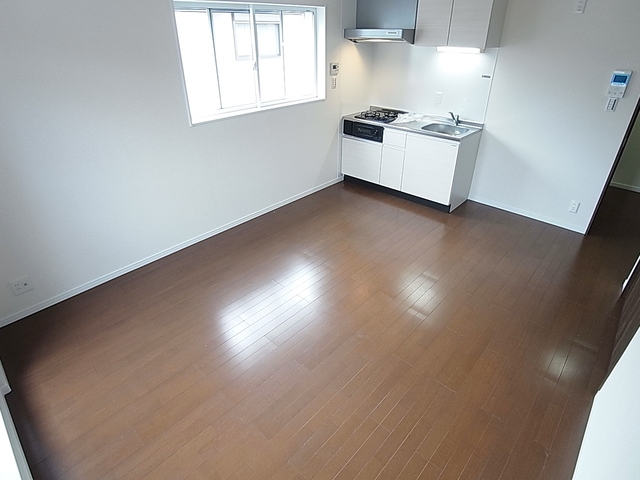 居室・リビング　９．４帖の開放感がある洋室。