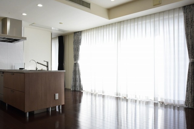 居室・リビング　前回募集時の写真です