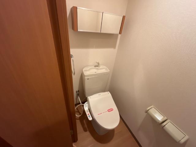 トイレ　シャワー付トイレ