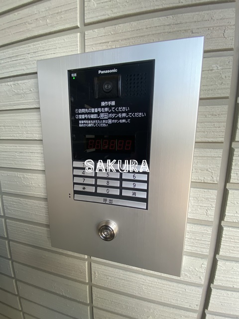 セキュリティ　女性の方でも安心のモニター付きオートロック♪