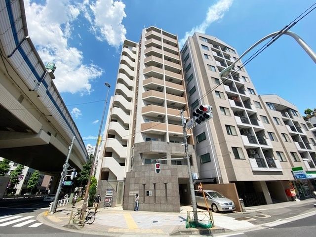 建物外観　人気の世田谷区で住環境良好