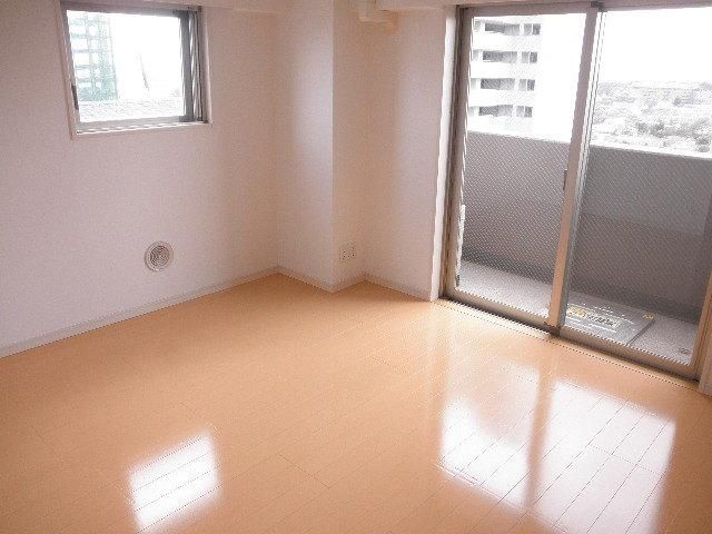 居室・リビング　別号室　参考写真