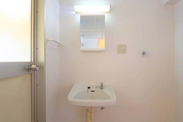 洗面設備　ビレッジハウスの同一物件・同一タイプの間取りの写真です