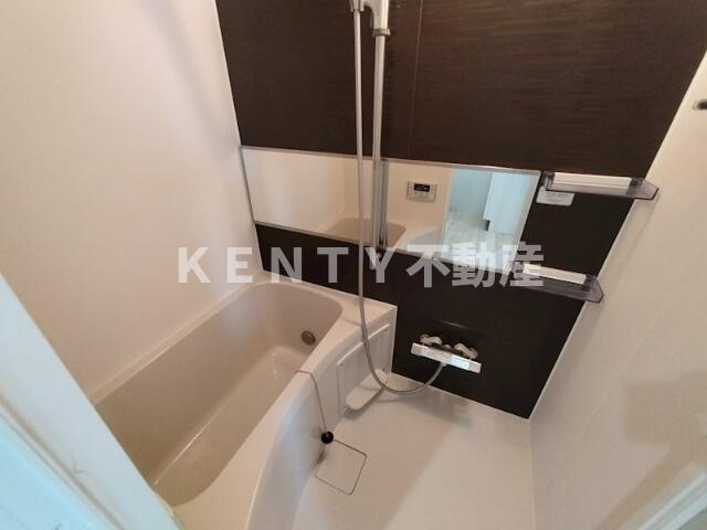 バス・シャワールーム　お風呂で日々の疲れを落としましょう