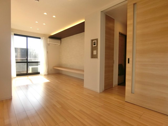 居室・リビング　イメージ202号室写真