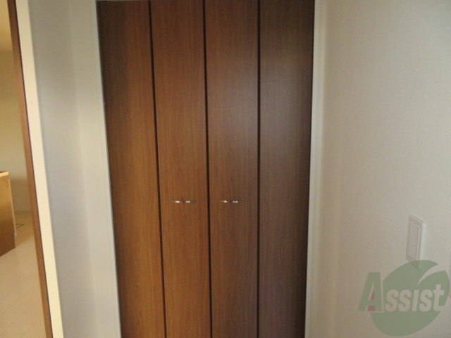 収納　収納スペースはコチラ。中が気になりますね～。