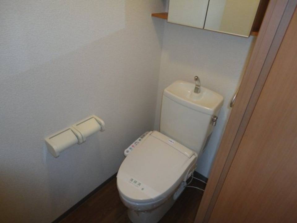 トイレ　トイレ