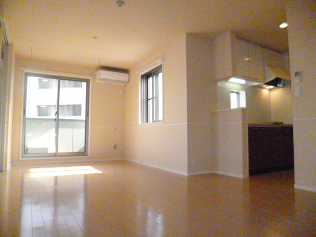 居室・リビング　★広々ＬＤＫ１３．８帖★