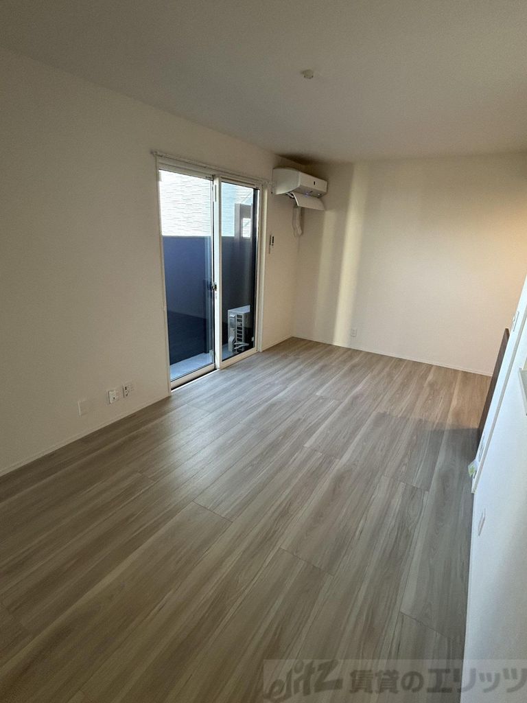 居室・リビング　バルコニー